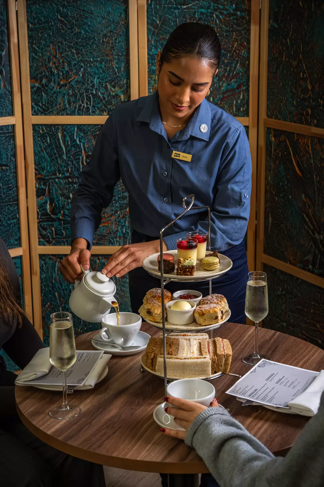 Enjoy Sparkling or Traditional Afternoon Tea for 2 or 4
