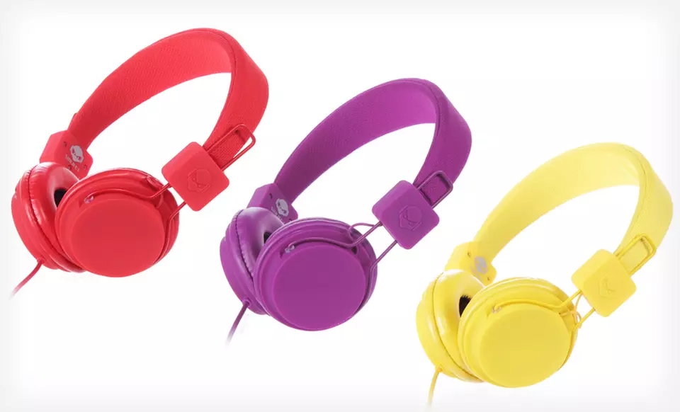 $24.99 for Subjekt TNT Headphones with Microphone ($49.99 List Price). 13 Styles Available. Free Shipping and Returns. - Primary Image