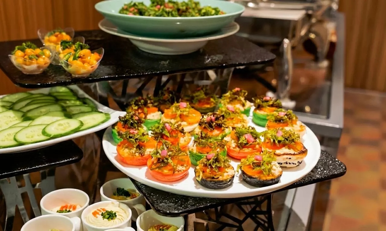 Iftar Buffet with Ramadan Beverages for a Child or Up to 4 Adults