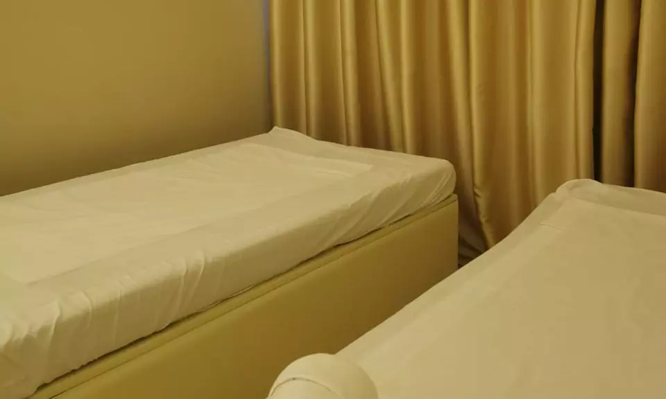 60 Min Moroccan Bath, 30 Min Head Spa & More