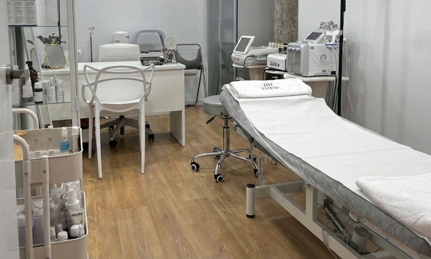 Image 3: HIFU 7D en rostro, cuello o papada con opción a radiofrecuencia para 1