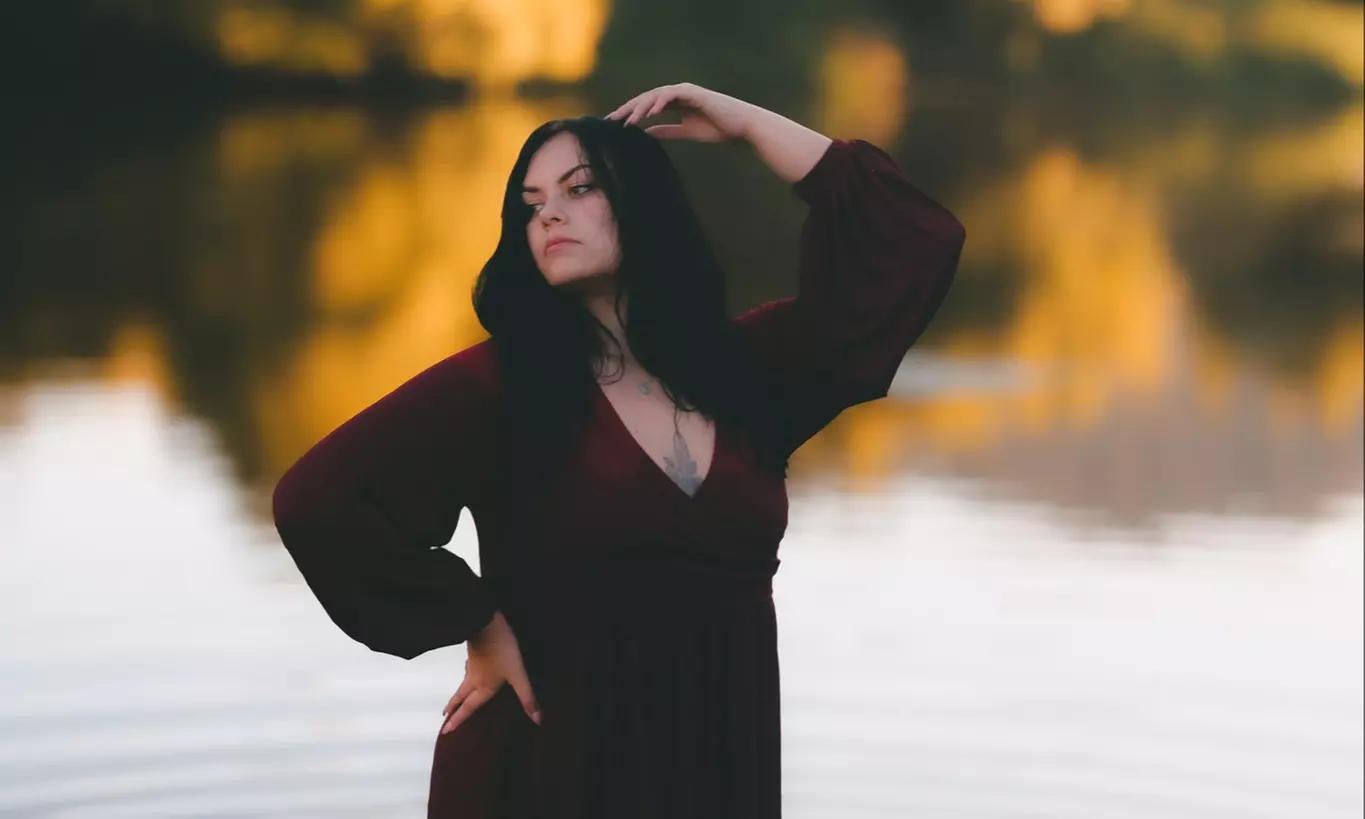 Outdoor Photography Sessions — 60 or 90 Minutes with Photo Package