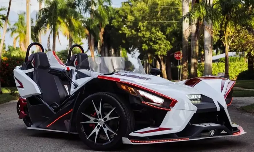 Polaris Slingshot Adventure – 3hr or 24hr Packages