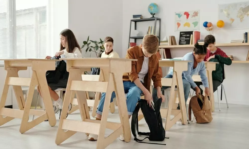 One, Two, or Four 60-Minute Tutoring Sessions at Mc Language Center - Up to 55% Off