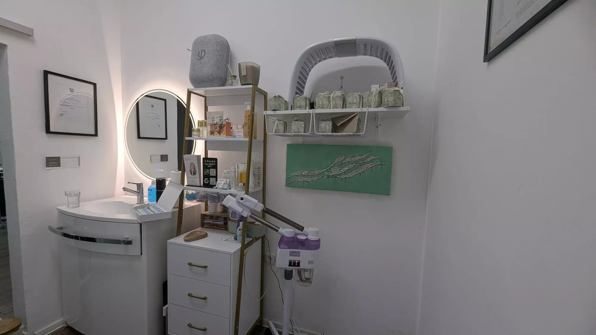 Strahlende Haut & Verwöhnmomente:  Luxuriöse Beauty-Pakete nach Wahl