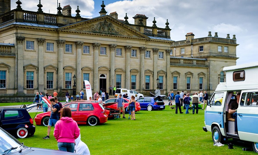 Image 2: Entry to VW Festival