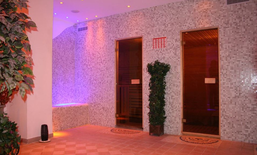 Image 6: Trentino: soggiorno per 2 in mezza pensione con accesso Spa illimitato