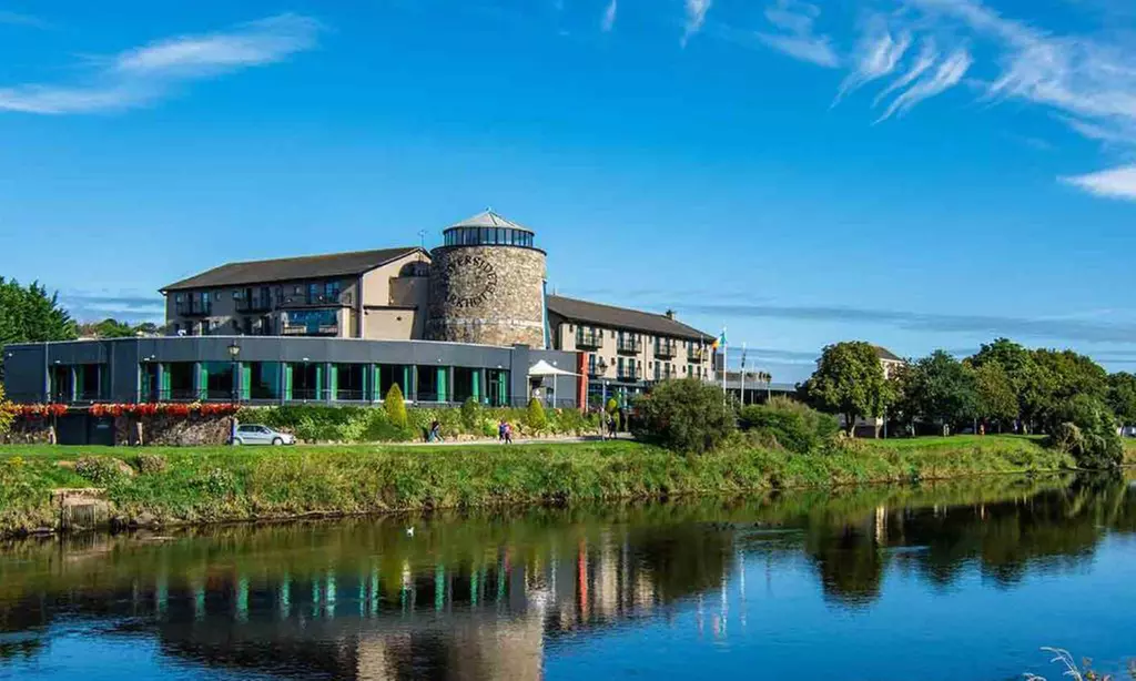 Co. Wexford: Up to 2-Night 4* Stay w/ Breakfast, Prosecco & Chocolates