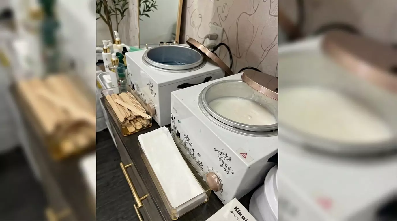 One or Two Brazilian/Sugar Wax for Women w/w/o Under Arm Wax