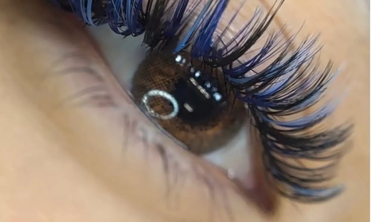 Holiday Lash Glam – Natural Classic/Custom Premium Lifts for Radiance