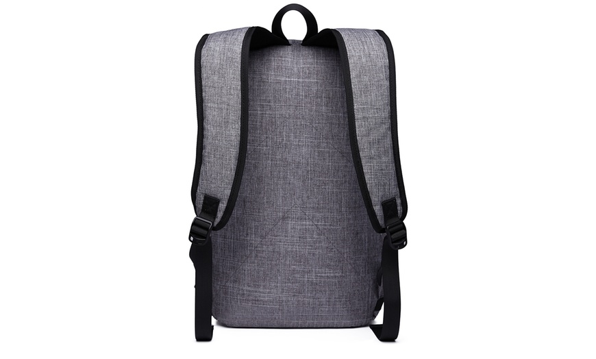 Image 10: Kono Rucksack mit USB-Ladeanschluss