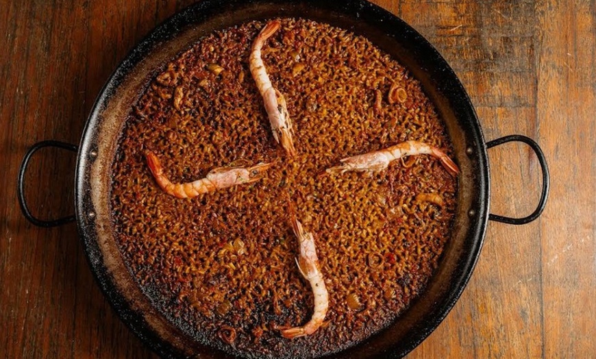 Image 6: Menú CalaBlava con entrantes, principales o arroz, postres y bebidas