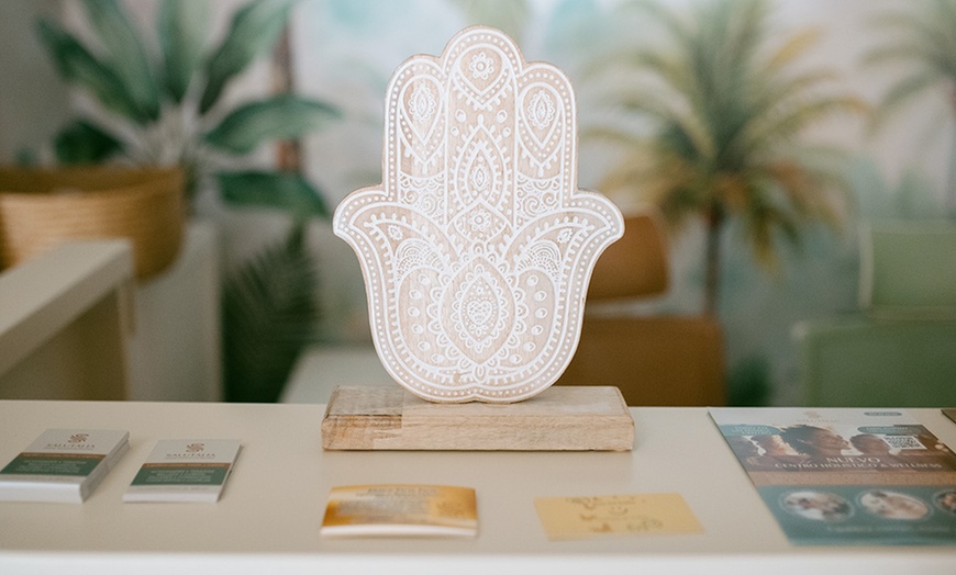 Image 12: Ritual de masaje Egipcio con duración a elegir e infusión o té para 1