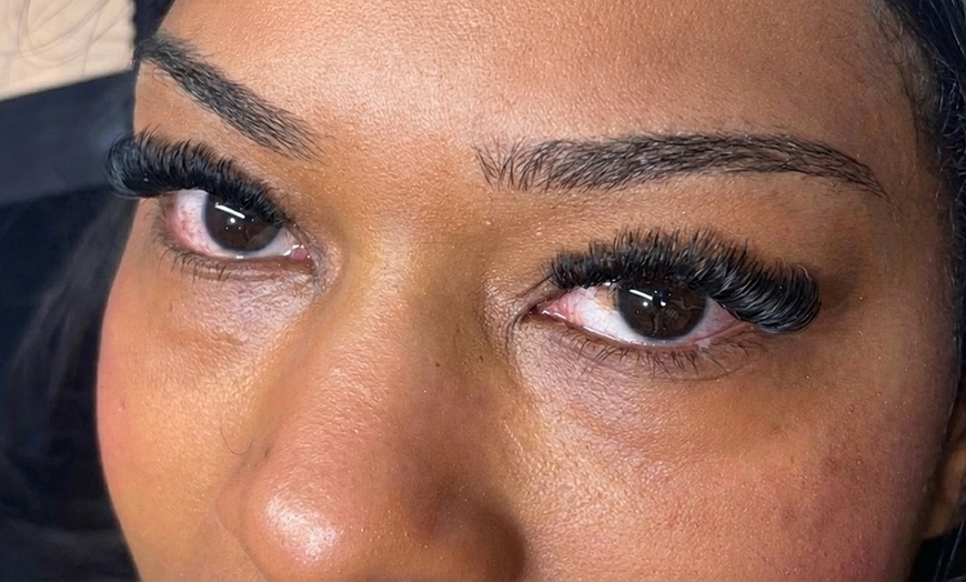 Image 3: Volume wimperextensions: ga voor een onvergetelijke, volle blik