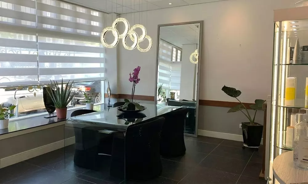 Frisse blik in Amsterdam: Botoxbehandeling op S, M of L- zone