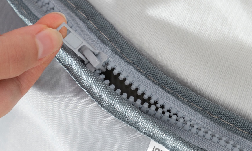 Image 8: Sac de couchage chauffant infrarouge InnovaGoods