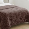 Image 7: Premium Winter Quilt: Soft, Hypoallergenic and Luxurious Comfort