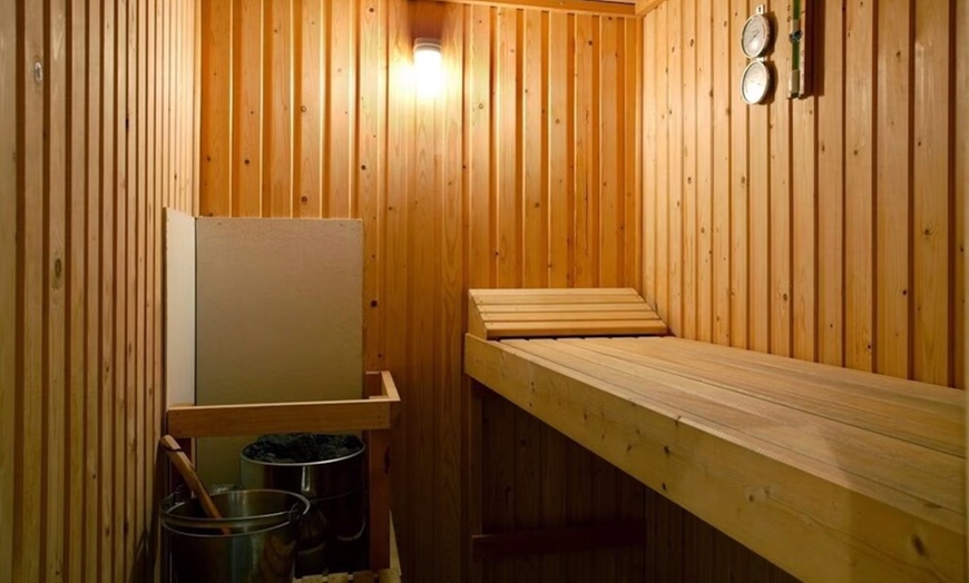 Image 20: Aviemore: Standard One or Two-Bedroom Cabin for Up to Four People