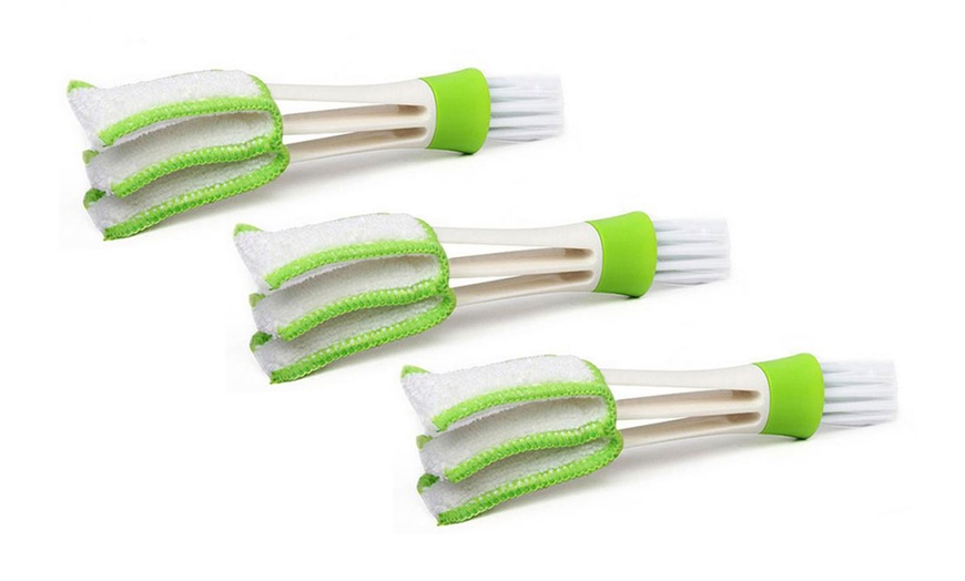 Image 10: Double-Ended Cleaning Brush