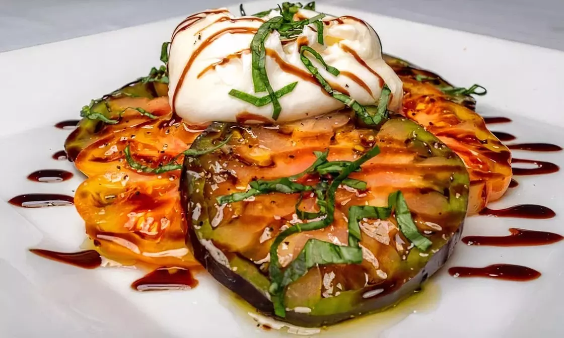 Up to $100 to spend on Italian fare and wine at Roma Kitchen