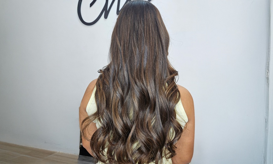 Image 3: Haircut + Shampoo & Blow Dry w/w/o Roots Color / Touchup or Full Color