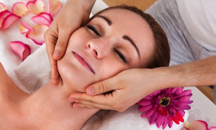 Relax with 60-Minute Basic Facial and Optional Mask Treatment