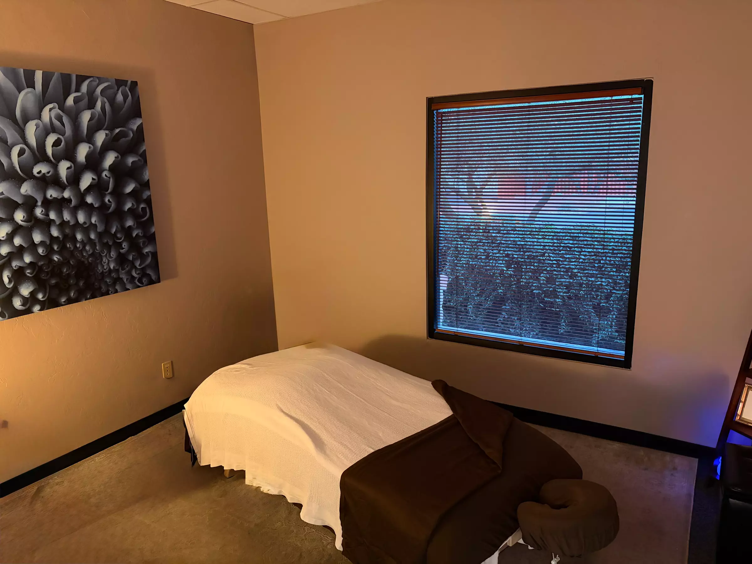 Indulge in 60 or 90-Minute Relaxation or Therapeutic Massages