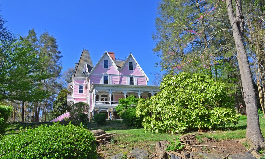 Image 28: Member Pricing: Historic B&B With Victorian Charm
