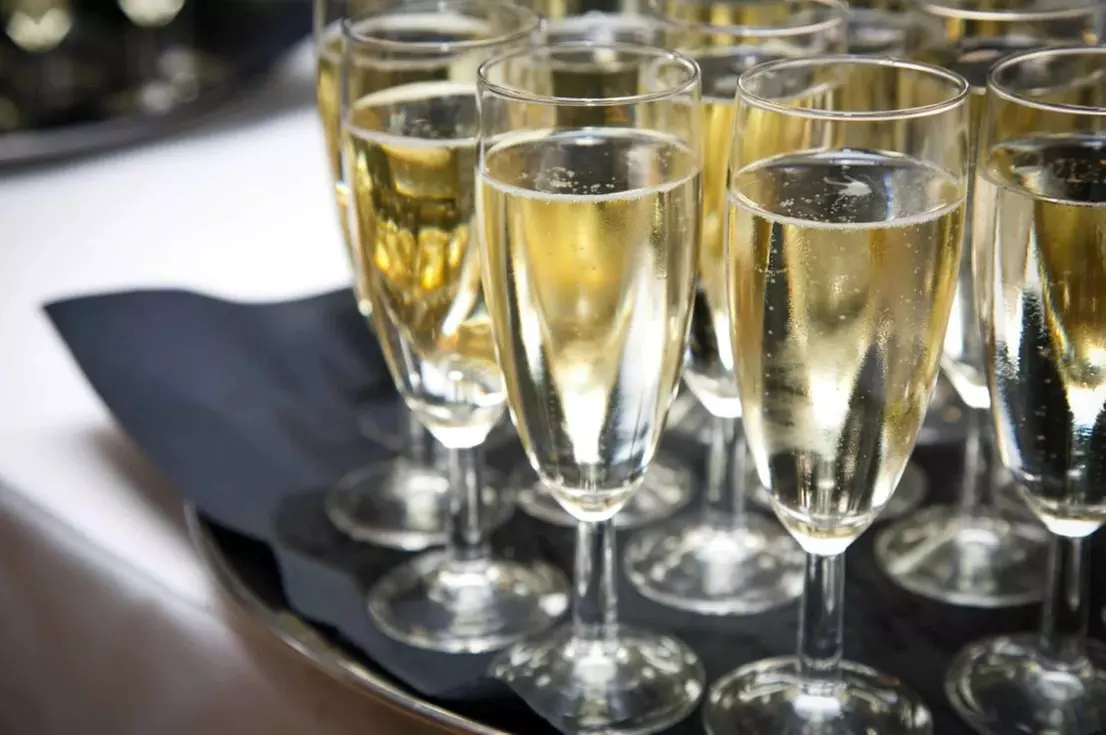 One Adult Ticket to Thames Jazz Dinner Cruise