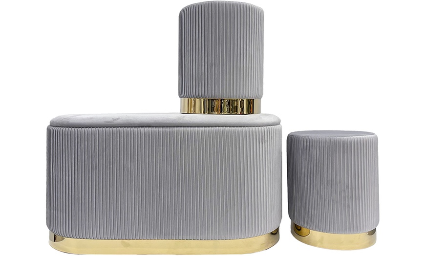 Image 8: Set di 3 pouf moderni in velluto