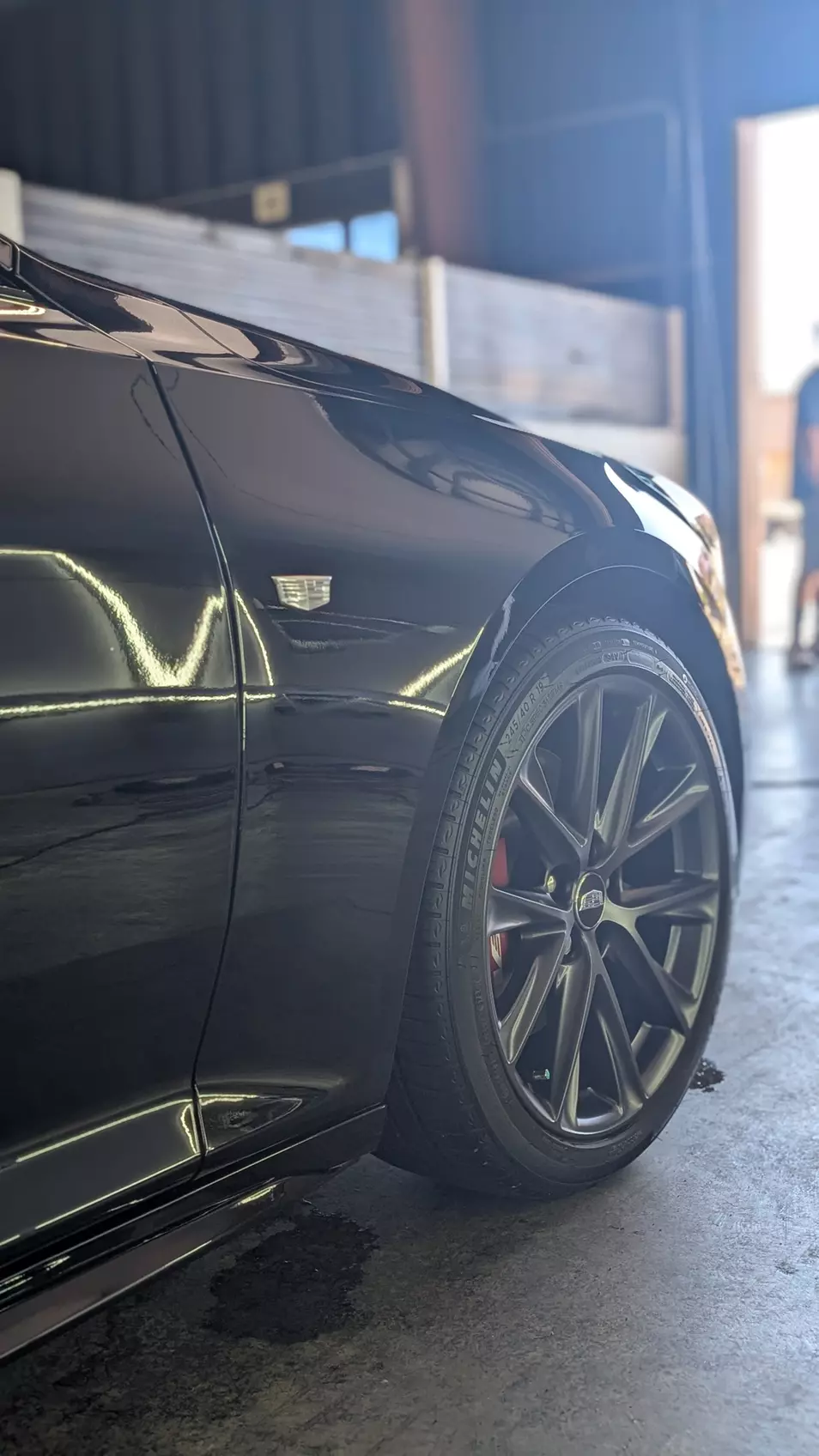 Exterior Wash, Ceramic Sealant Detail for Sedan, Mid/Full Size Vehicle