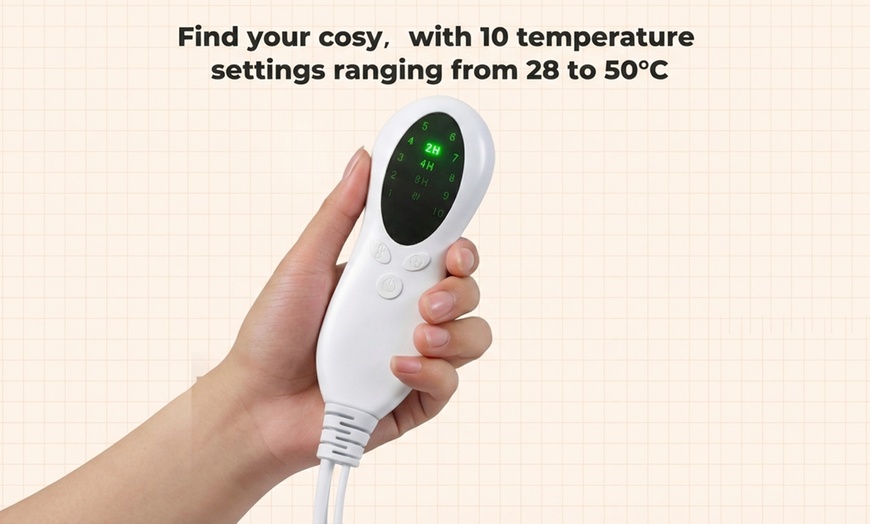 Image 5: Electric Heated Throw Blanket - Washable Grey