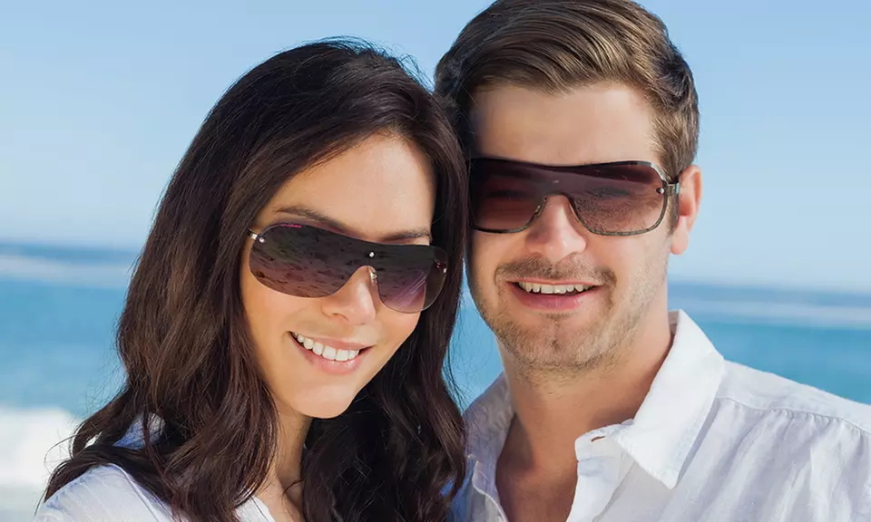 Bon d'achat de ou sur lunettes Optique et Solaire avec ou sans corrections chez Optical City - Primary Image