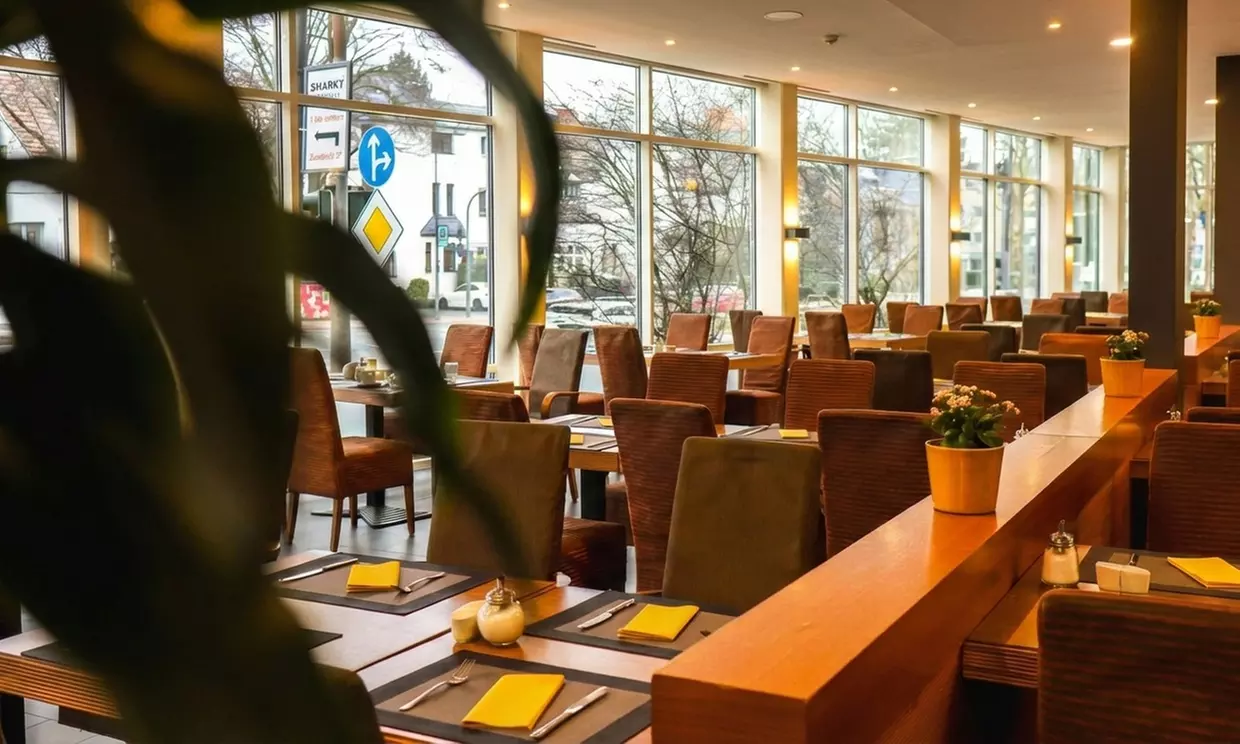 Ostersonntag-Brunch inkl. Getränke für bis zu 1 Erwachsenen & 1 Kind