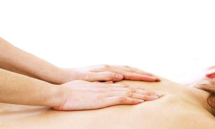 60 Minute Relaxing Therapeutic Massage - Touch of Light Health 