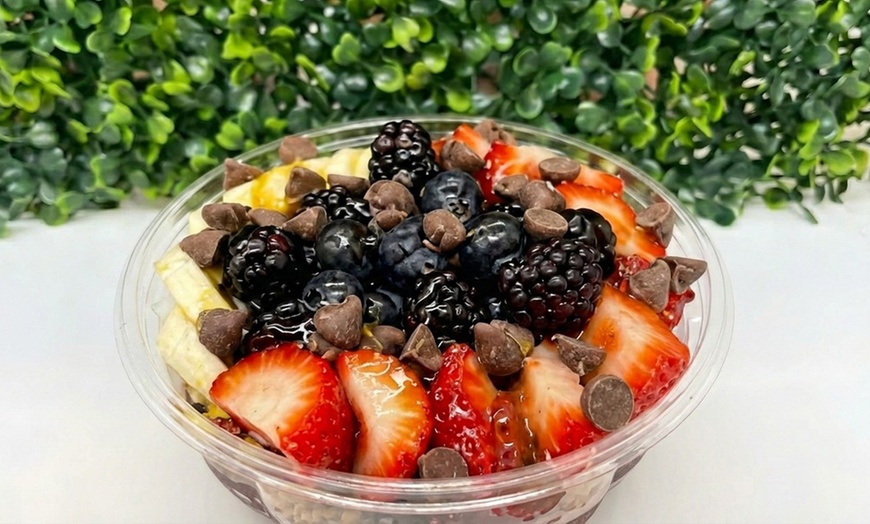 Image 7: One or Two Pack of Smoothies &  Small Salads or 10, 30, or 50 Credit