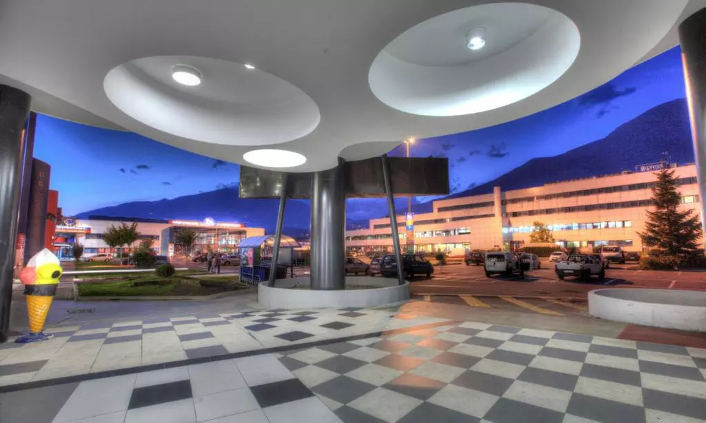 Aosta: Soggiorno per 2 con colazione o mezza pensione e accesso Terme