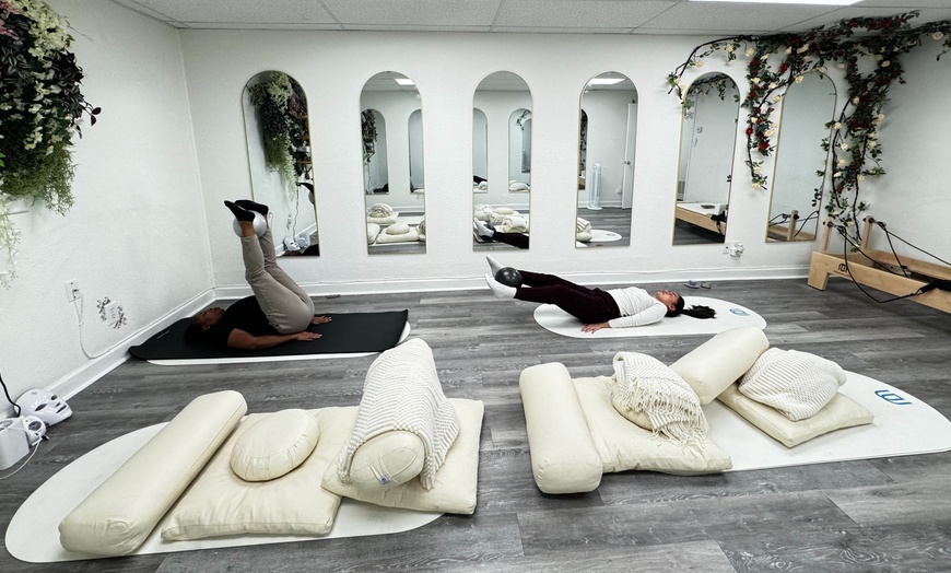 Image 4: Unlimited Pilates & Weight Loss Support Programs