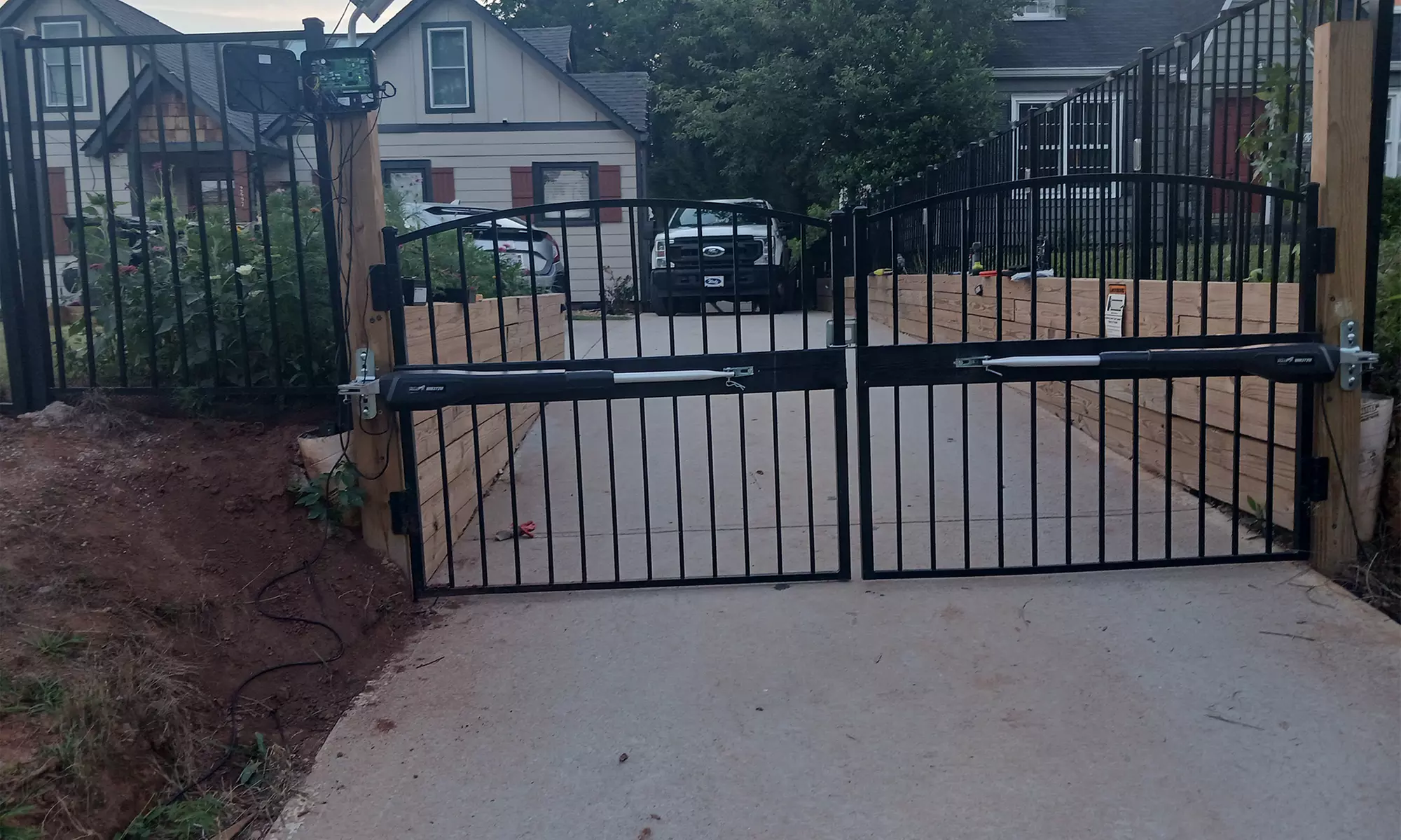 3 or 4 Hours of Automatic Gate Maintenance, Repairs, & More