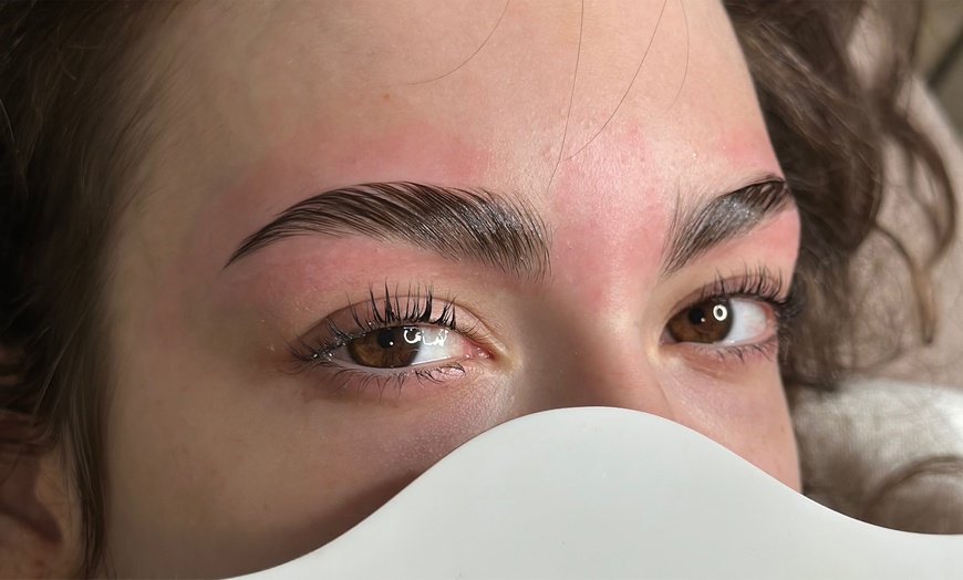 Image 2: Augenbrauen-Lifting und/oder Wimpern-Lifting mit Färben für 1 Person