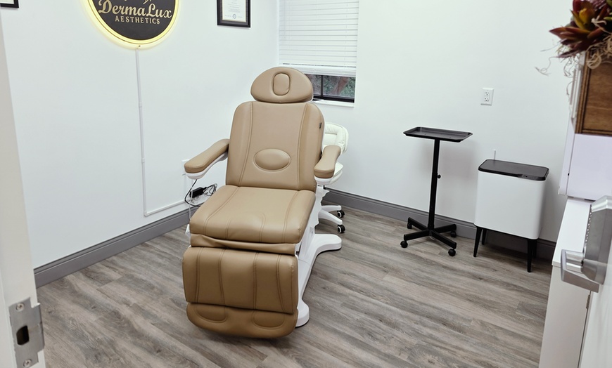 Image 2: PDO Threads Mid & Lower Face, Neck or Eye Lift Options 