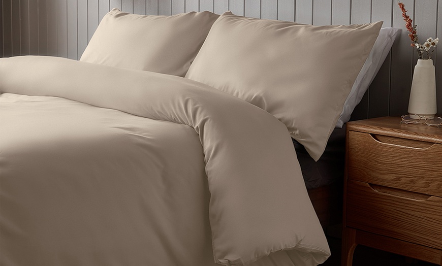 Image 22: Silentnight Supersoft Duvet Set