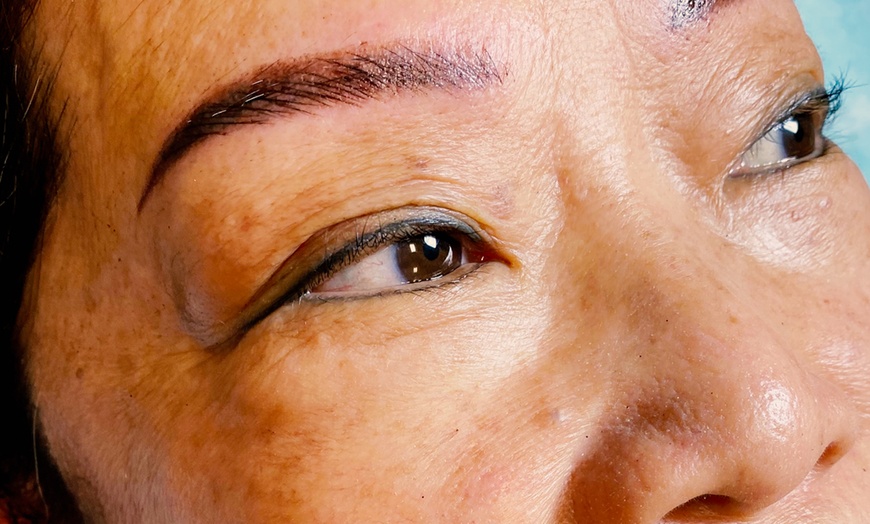 Image 5: Effortless Beauty with Eyebrow, Eyeliner, and Lip Blush Tattoo!