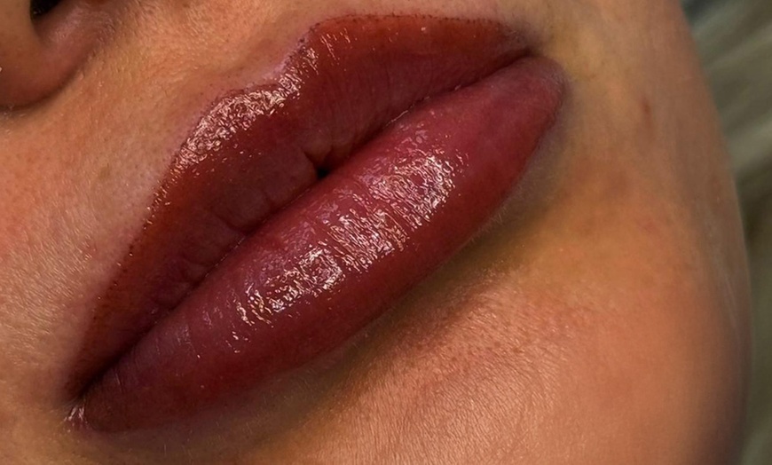 Image 5: Permanent Make-up für Lippen & Brows: Zum Verschenken/Selbstverwöhnen