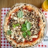 Image 3: Włoska pizza w wersji klasycznej lub premium oraz napój do wyboru