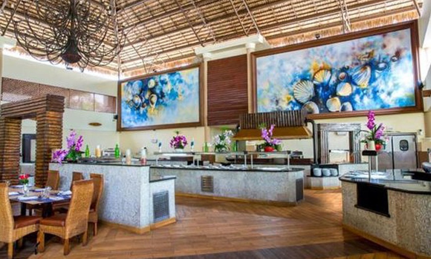 Image 5: ✈ Impressive Punta Cana Stay with Air from Travel By Jen