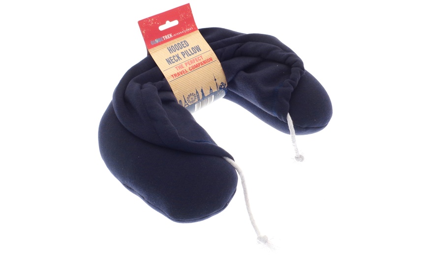 Image 5: Hooded Travel Neck Pillow