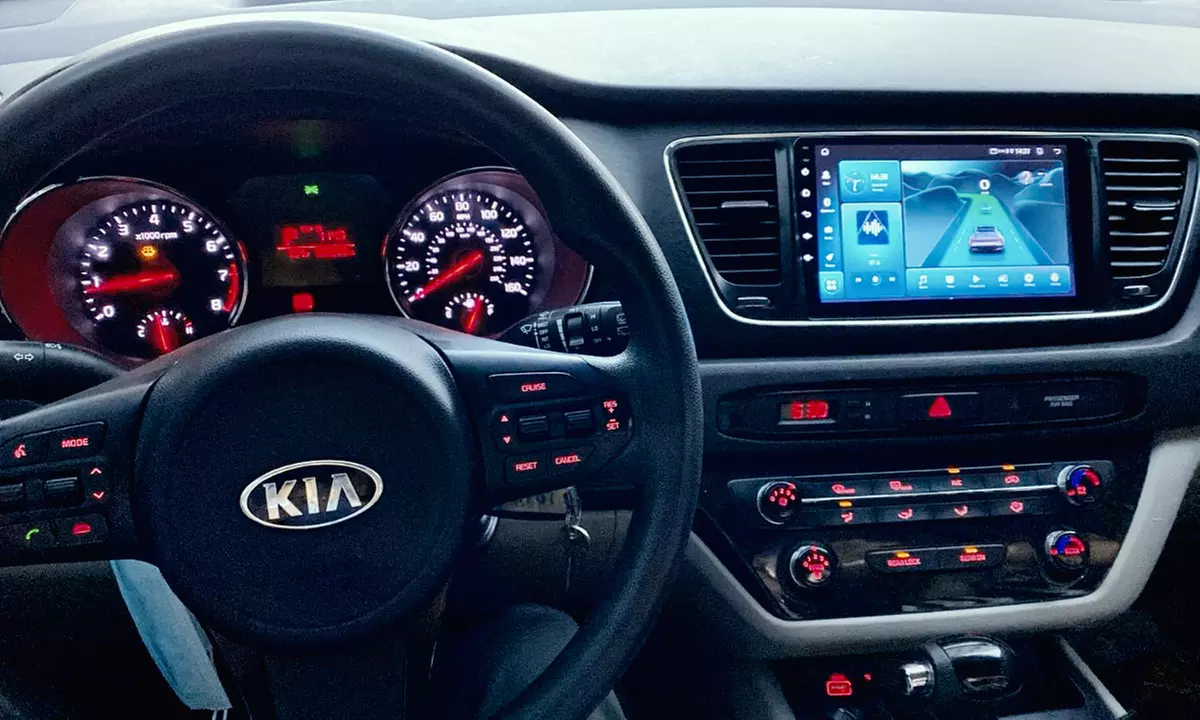 Car Android Screen + Optional Backup Camera (Apple CarPlay)