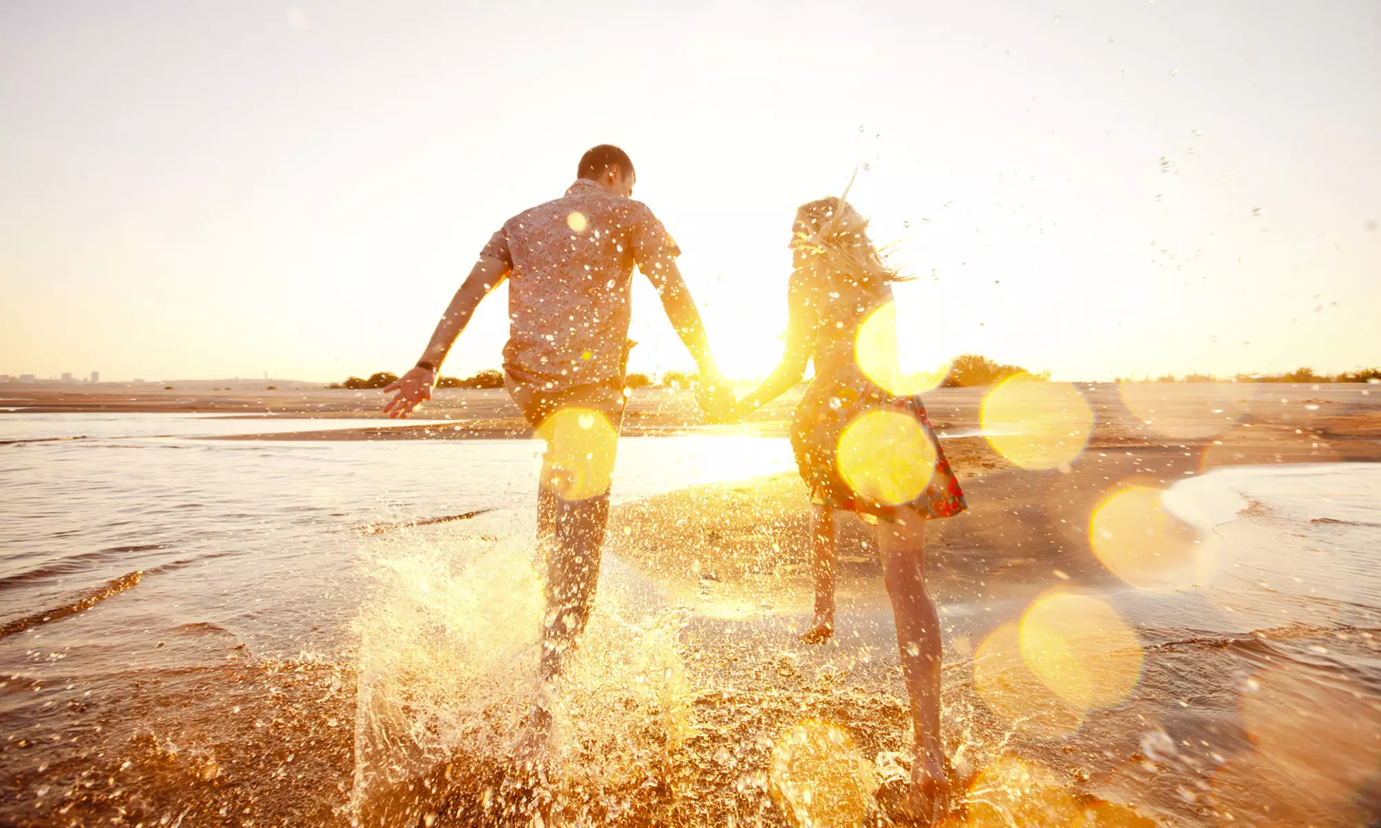 1- or 2-Night Stay for Two in Anemone or Verbena Room w/ Dining Gift Card at Minerva's by the Sea in Barnegat Light, NJ - Primary Image