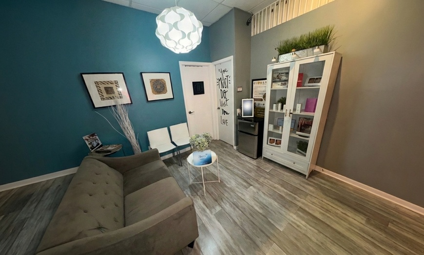 Image 2: Dermaplaning, Oxy Facial, Custom Facials with Multi-Session Options